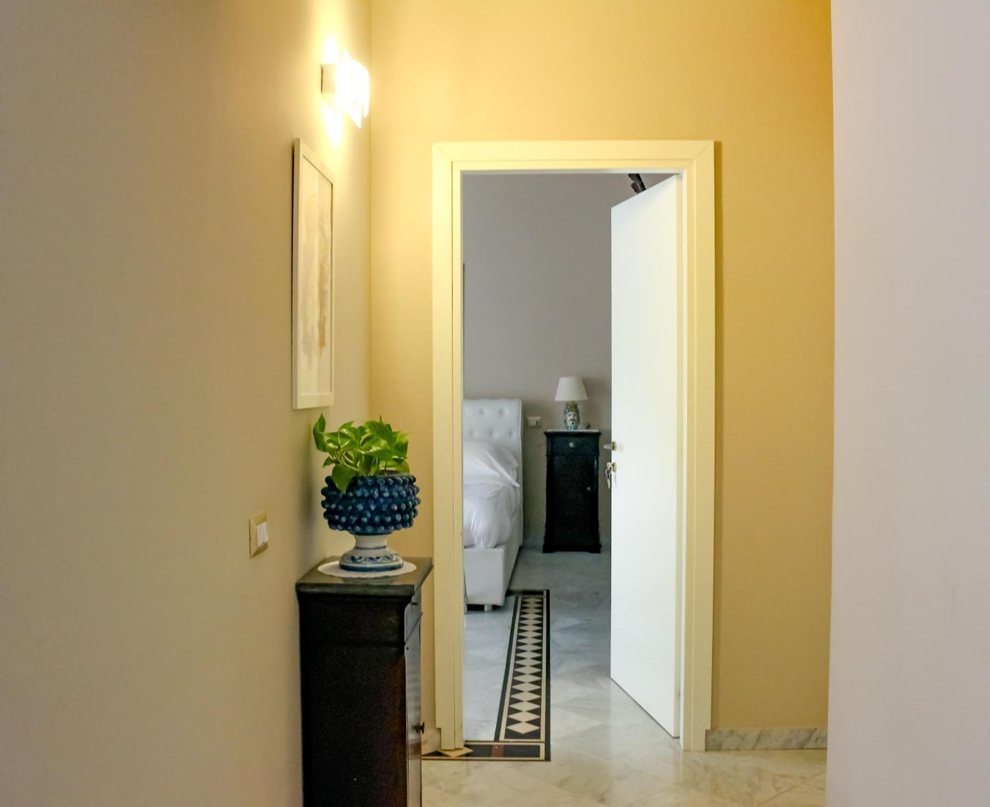 Barocco B&B Катания Стая снимка