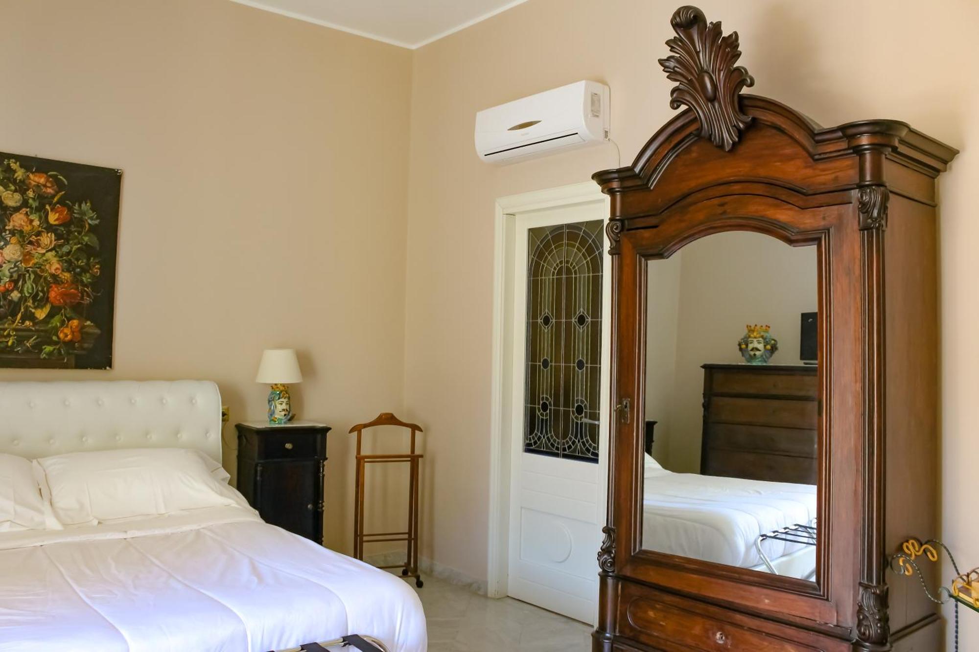 Barocco B&B Катания Стая снимка